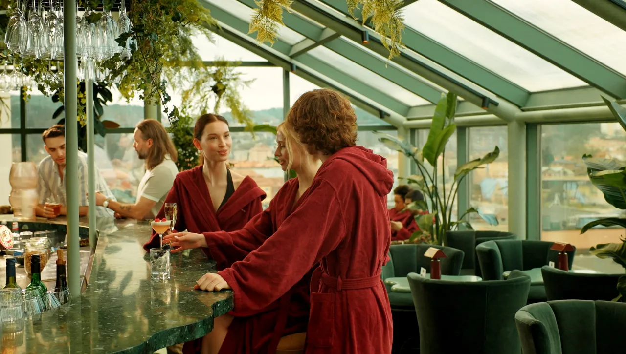 Sky Rooftop Bar